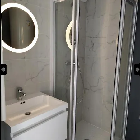 בקתה Le Quartz